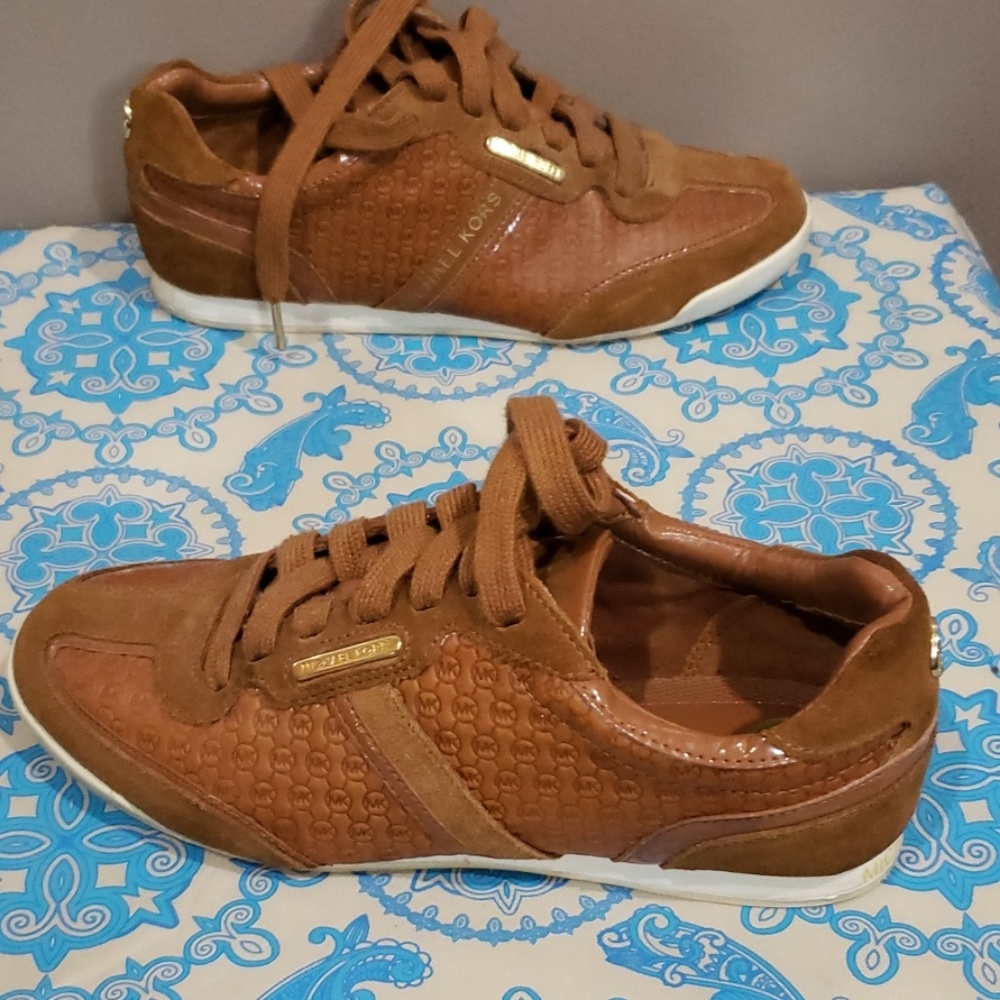 MK shoes
